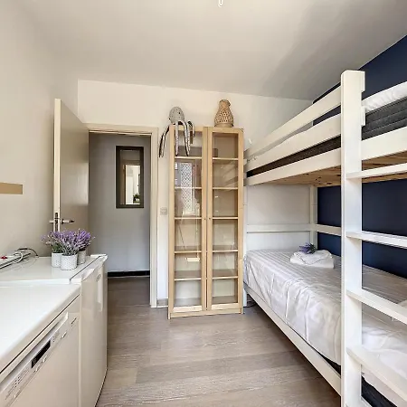 Flat Cecile - Center Daire *